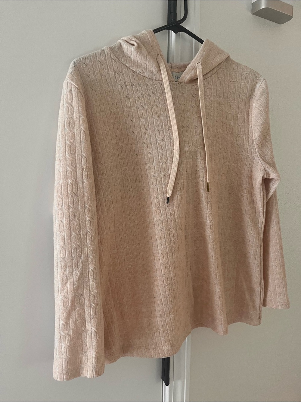 Women's Cream Cable-Knit Hooded Sweater